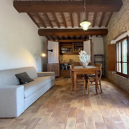 Torre Della Soara - Medieval Tower In The Umbrian Countryside